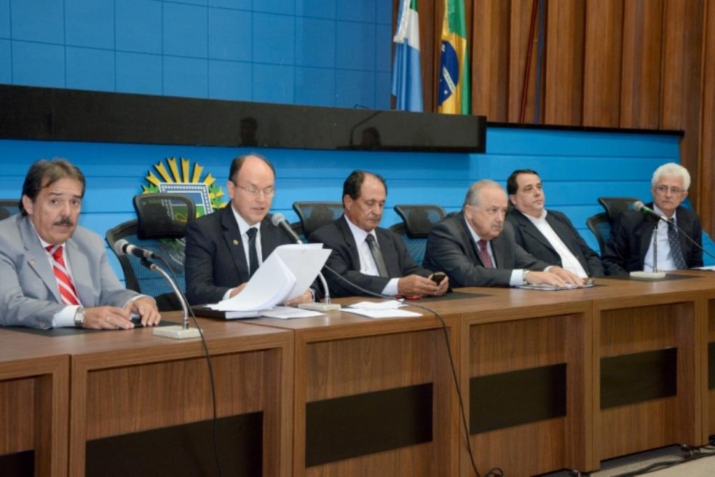 Imagem: Audiência pública proposta pelo deputado Junior Mochi aconteceu no plenário Júlio Maia.