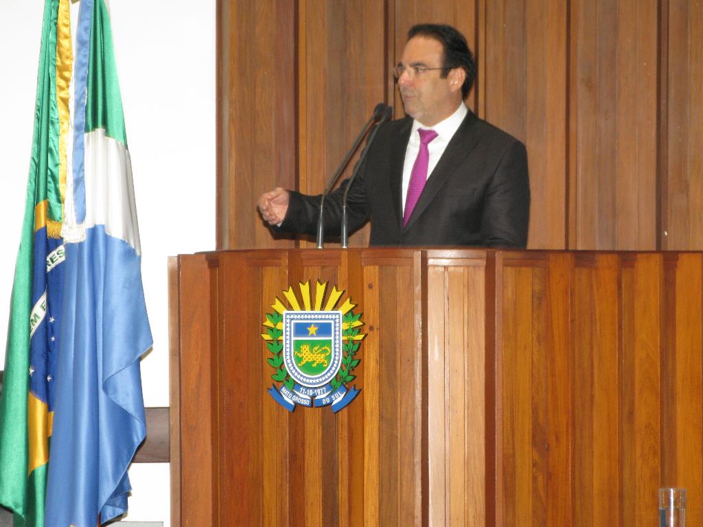 Imagem: Deputado estadual Felipe Orro (PDT) apresenta projeto de lei na manhã desta terça-feira (20) durante sessão na Assembleia