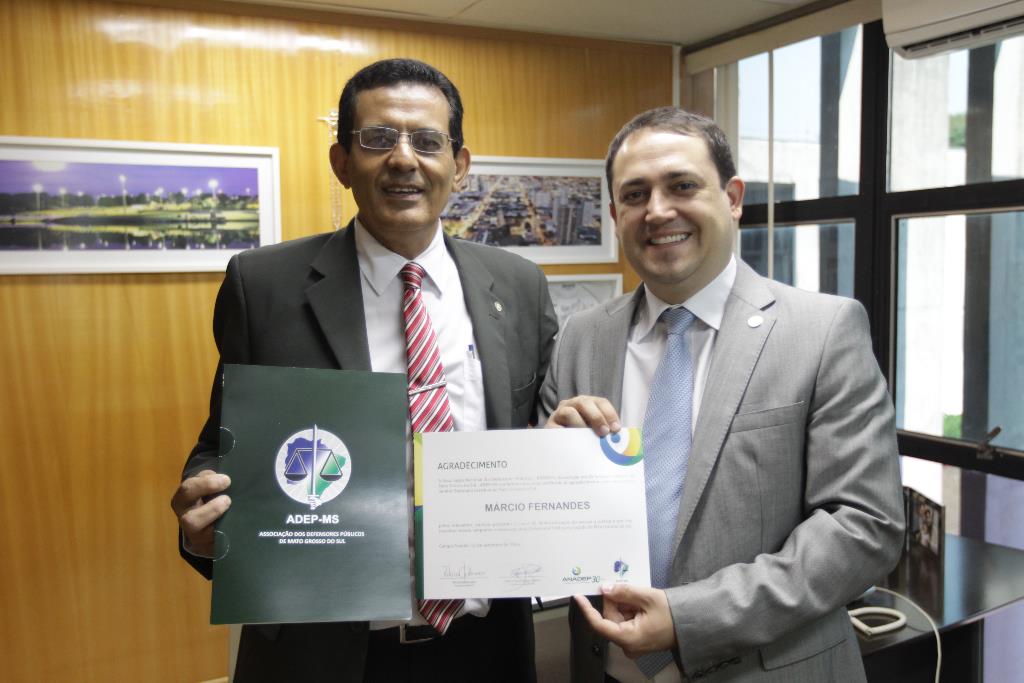 Imagem: Marcio Fernandes e presidente da ADEP-MS Carlos Eduardo Bruno Marietto
