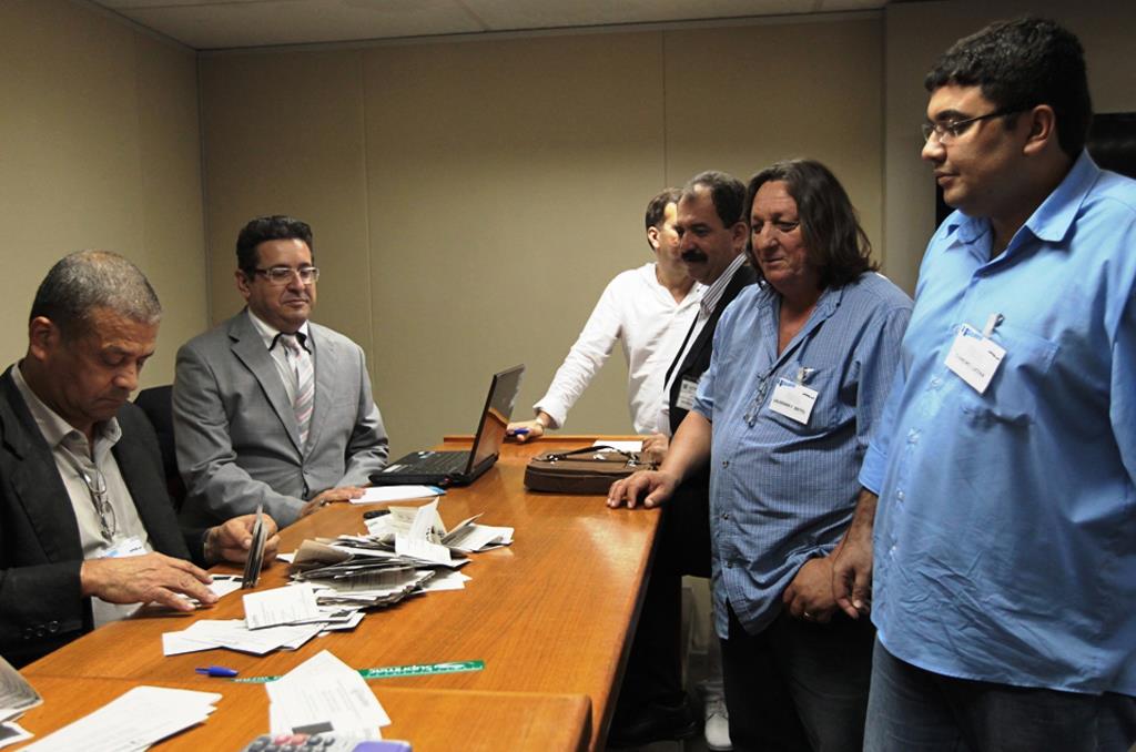 Imagem: A última eleição aconteceu no dia 10 de maio de 2013, quando os servidores puderam votar no plenarinho