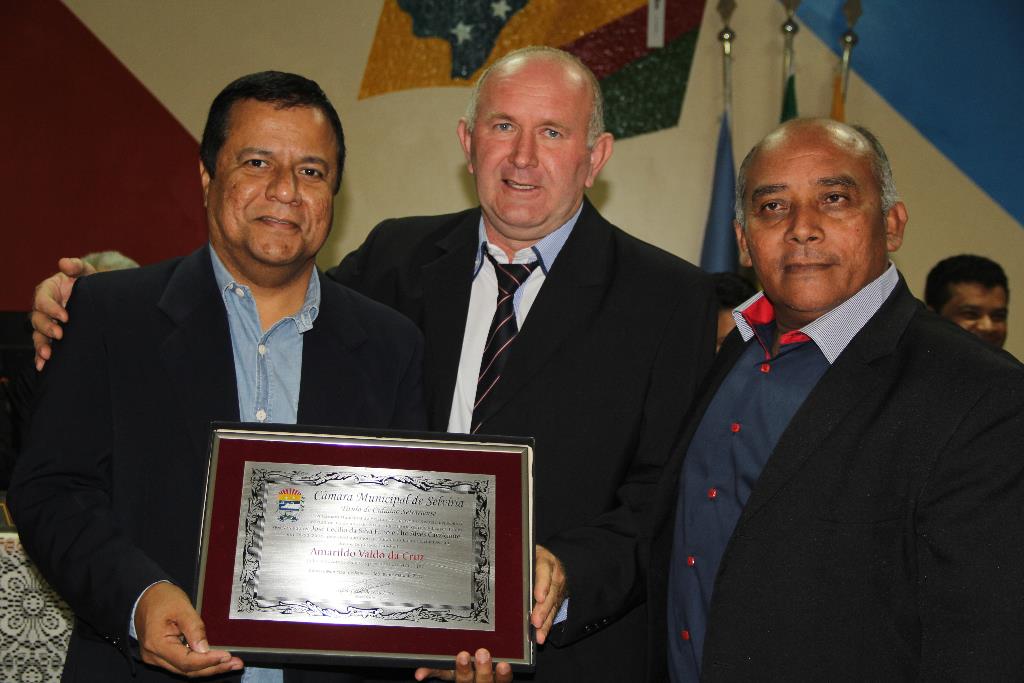 Imagem: Deputado Amarildo Cruz é homenageado com título de cidadão selviriense 
