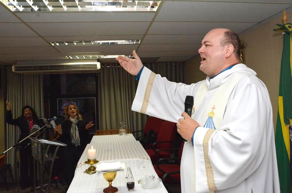 Imagem: Missa de julho, em homenagem à Santa Maria Goretti, foi celebrada pelo padre Paulo Roberto, da Igreja Sagrado Coração de Jesus