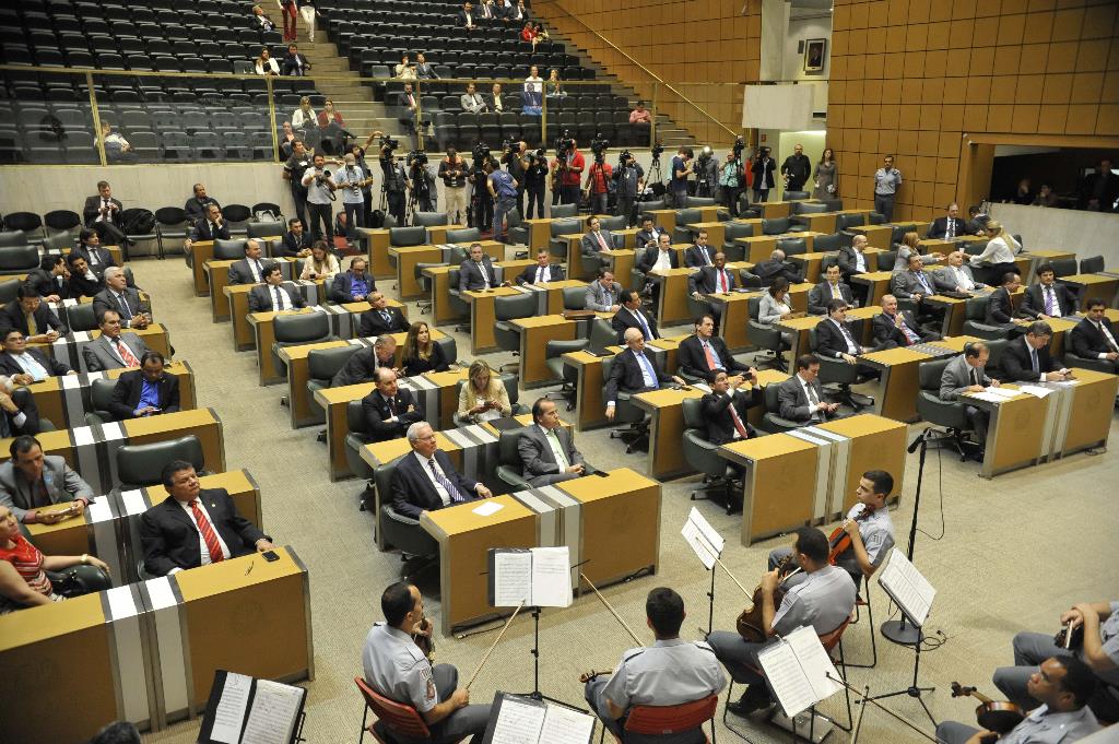 Imagem: Mochi participa do encontro que debate as mudanças no atual Pacto Federativo