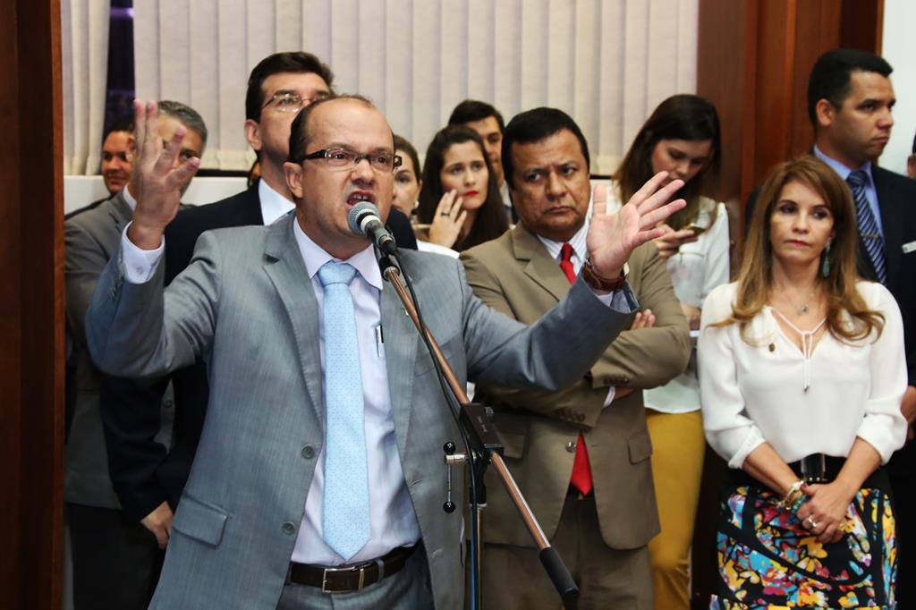 Imagem: O objetivo do deputado José Carlos Barbosinha é impactar a população para promover a reeducação ambiental