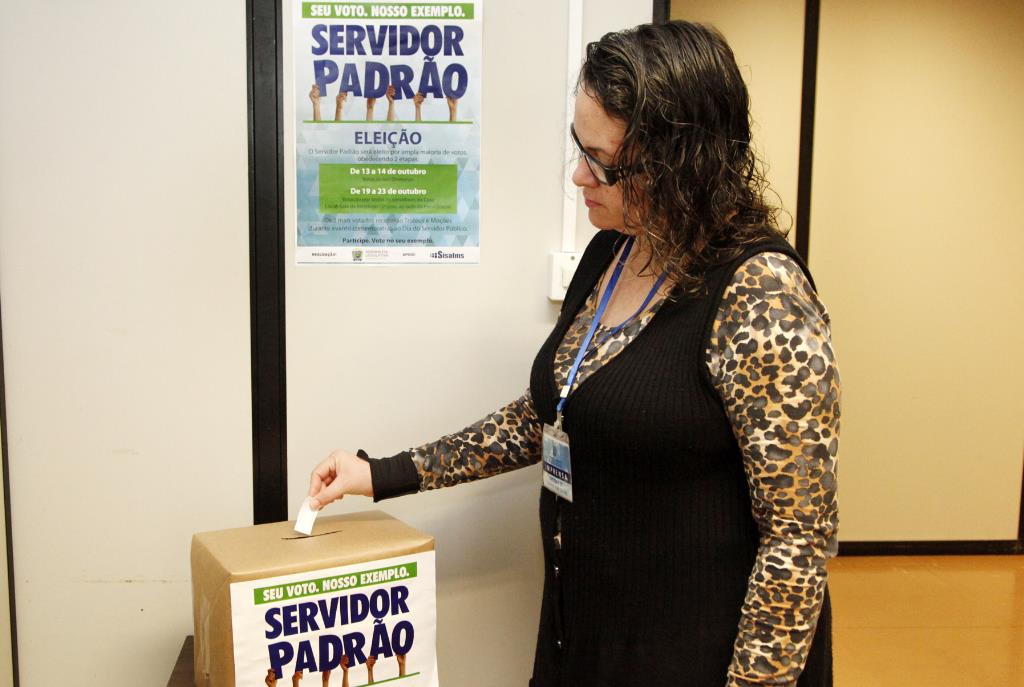 Imagem: Servidores da Casa de Leis começaram a votar nesta terça-feira