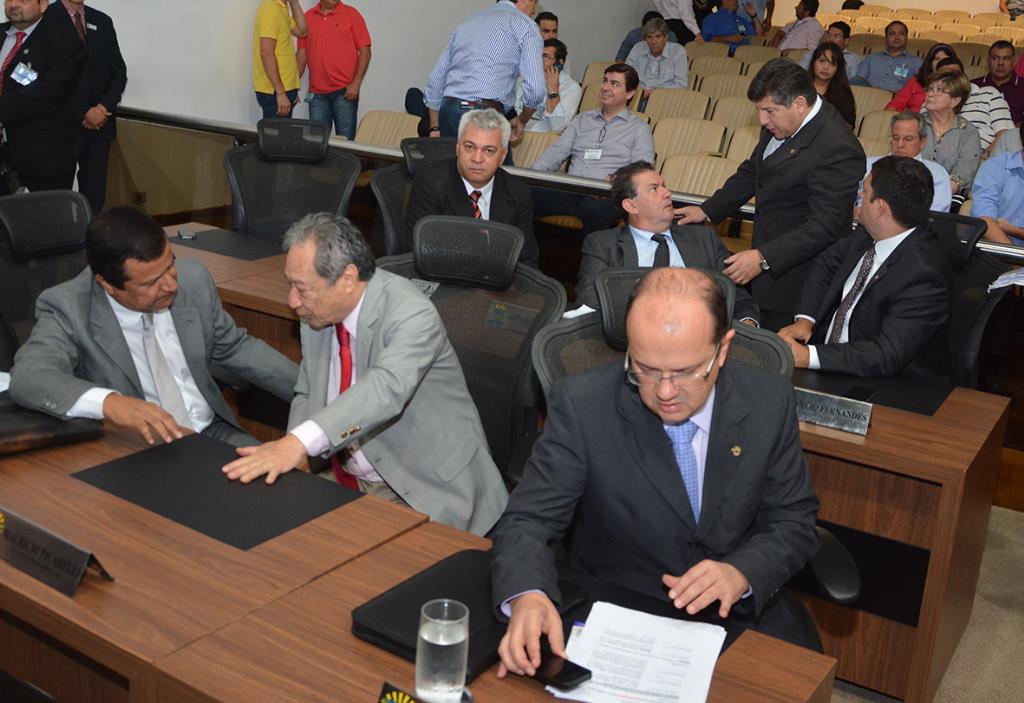 Imagem: A situação administrativa de Dourados e Campo Grande foi debatida em plenário