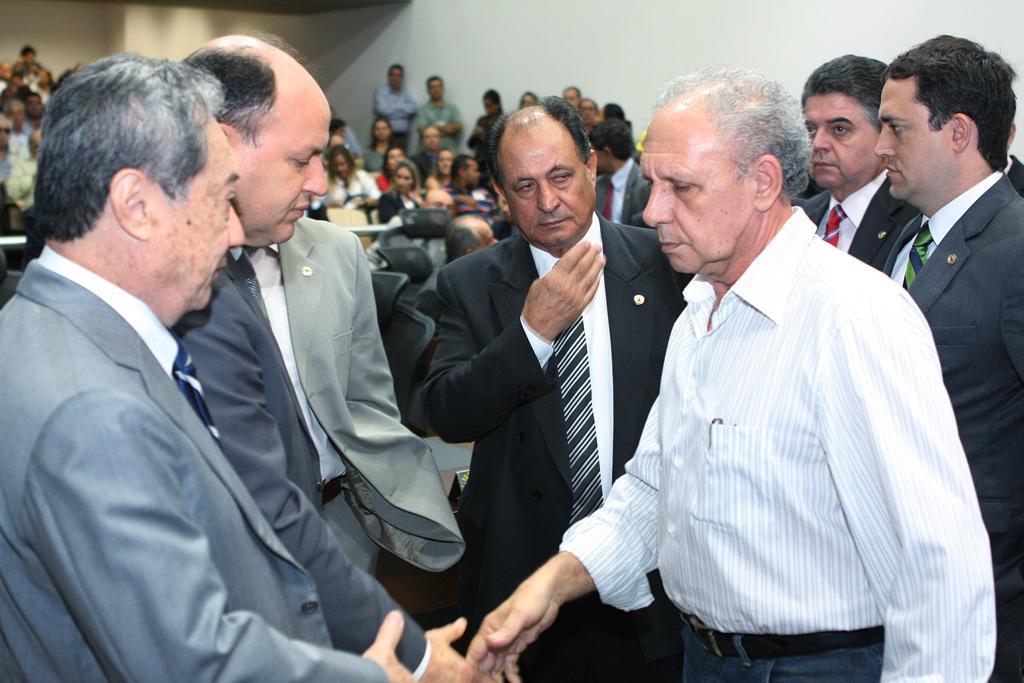 Imagem: Em 2013, Ricardo Bacha esteve na Casa de Leis e falou sobre a situação de ter a fazenda invadida por índios e a família feita refém