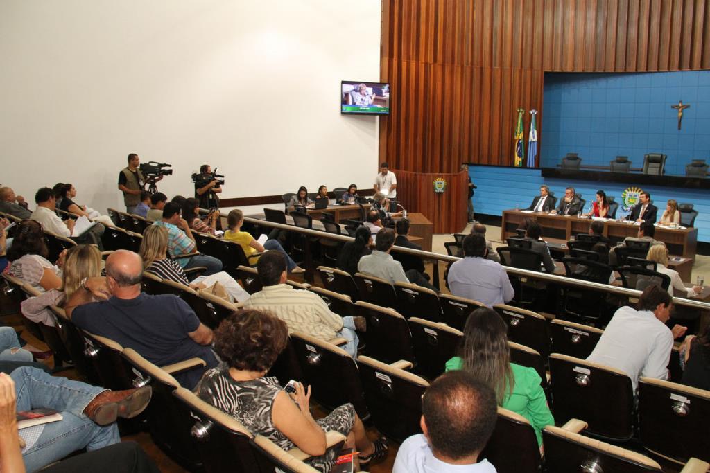 Imagem: CPI retoma oitivas às 14h, no plenário Deputado Júlio Maia