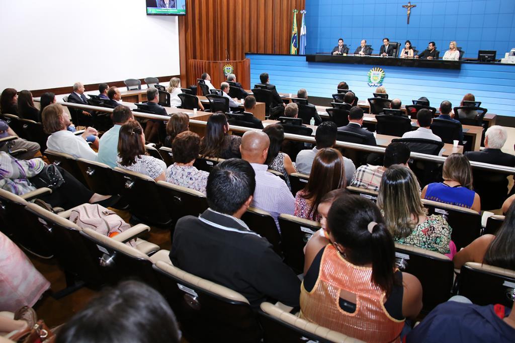 Imagem: Comerciários foram homenageados pelos deputados estaduais em Sessão Solene