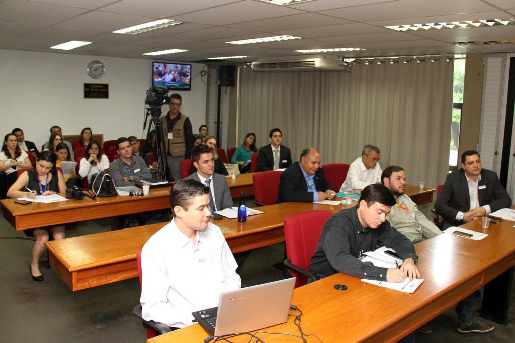 Imagem: A cada seis meses os deputados irão se reunir com as operadoras para verificar cumprimento do TAC