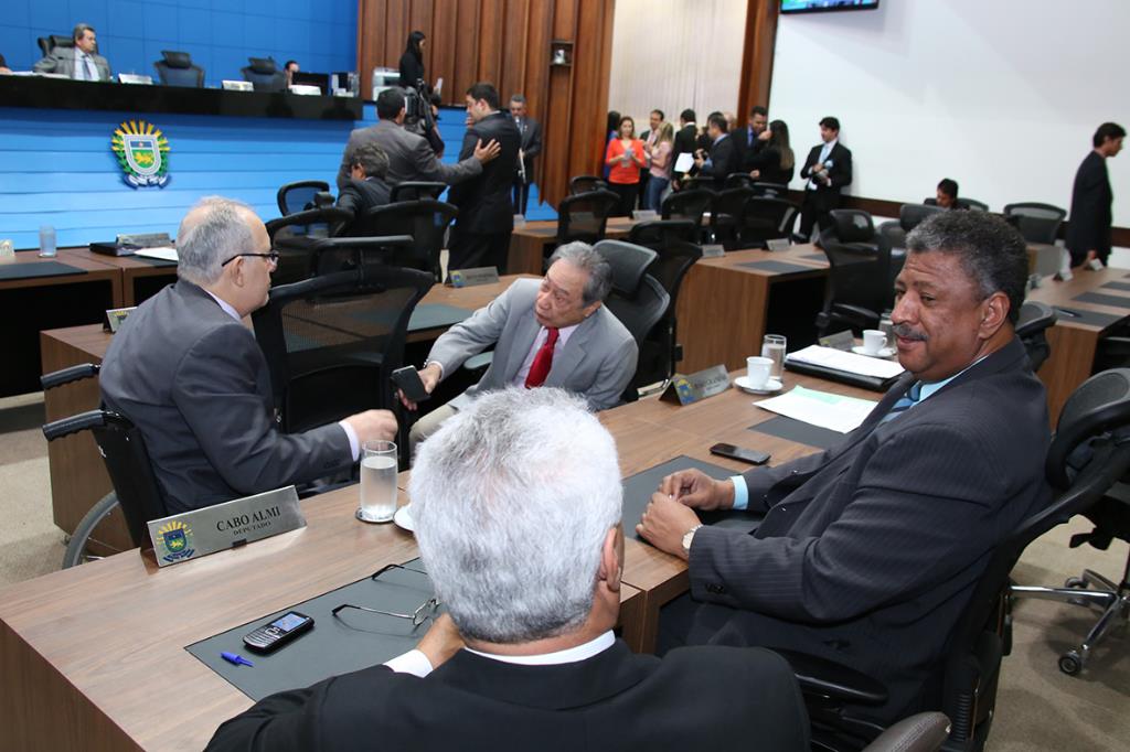 Imagem: Parlamentares deverão votar cinco projetos durante a sessão desta quarta-feira