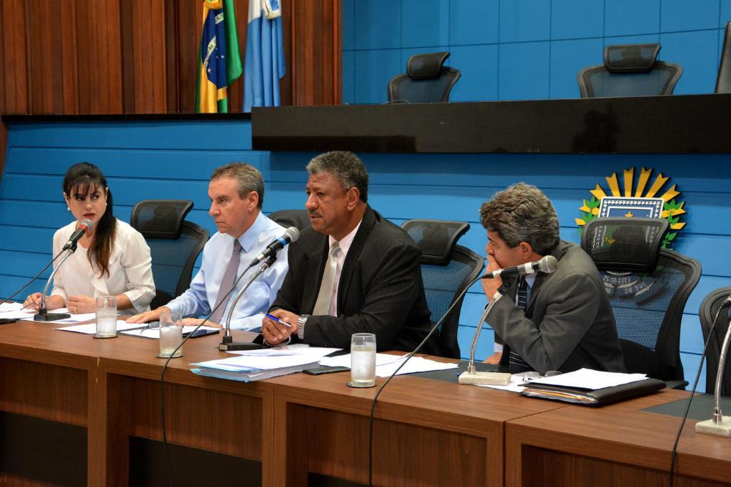 Imagem: Deputados-membros da Comissão Parlamentar de Inquérito realizam oitivas na 15ª reunião