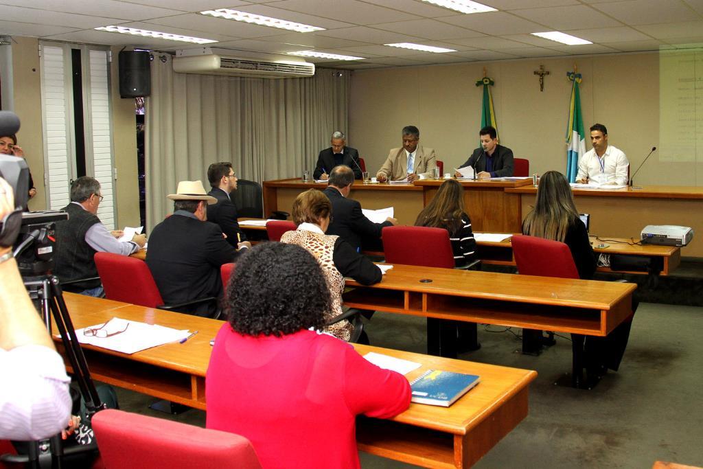 Imagem: Frente Parlamentar em Defesa do Idoso em reunião nesta terça