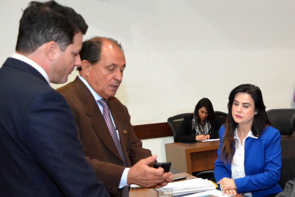 Imagem: Renato Câmara, Mara Caseiro e Zé Teixeira apontaram o Governo Federal como responsável pelo confronto em Caarapó