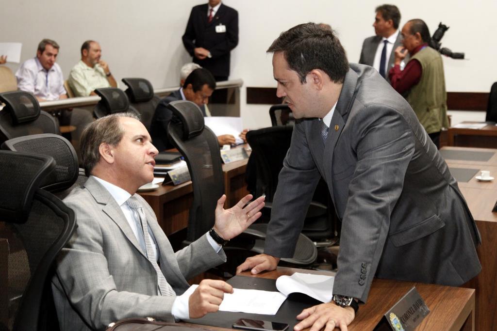 Imagem: Proposta é do deputado Marcio Fernandes (à direita da foto)