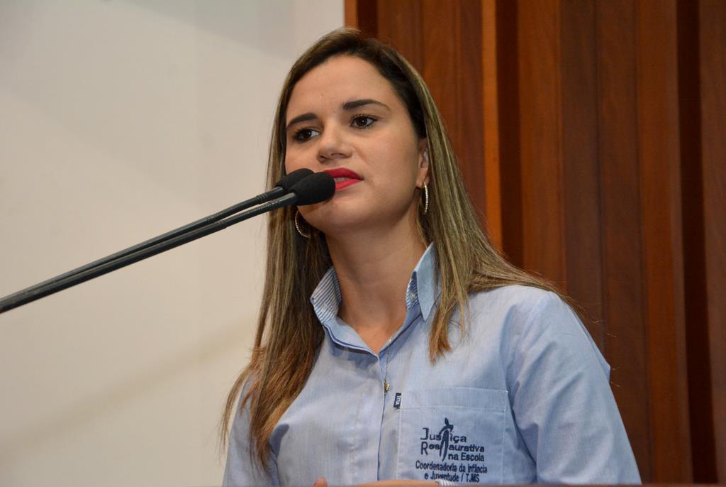 Imagem: Valquíria Rédua: Implantar a Cultura da Paz nas escolas é o melhor caminho