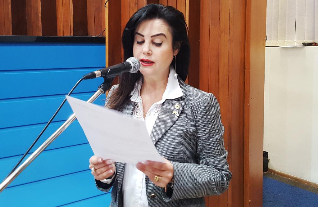 Imagem: Deputada lê nota de repúdio do Sindicato Rural de Dourados