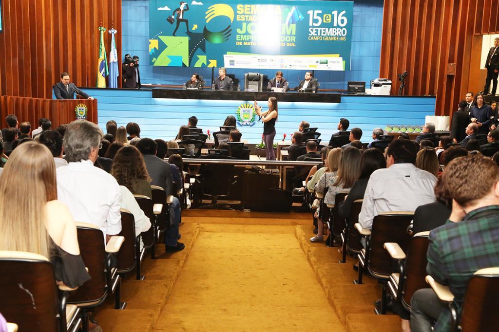 Imagem: A Assembleia Legislativa abriu a Semana do Jovem Empreendedor 2016