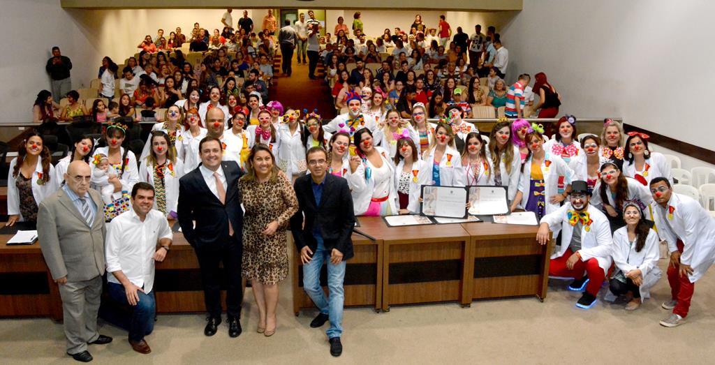 Imagem: O Dia dos Doutores Palhaço é comemorado anualmente na Casa de Leis