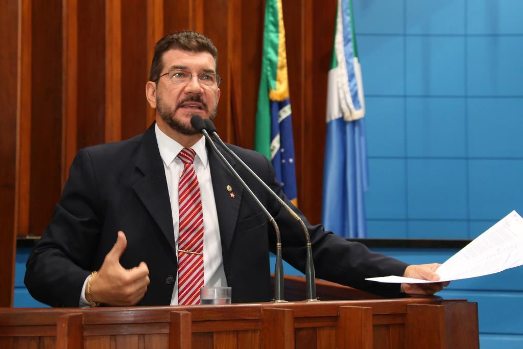 Imagem: O deputado clamou uma reação contra a intolerância vivida no País