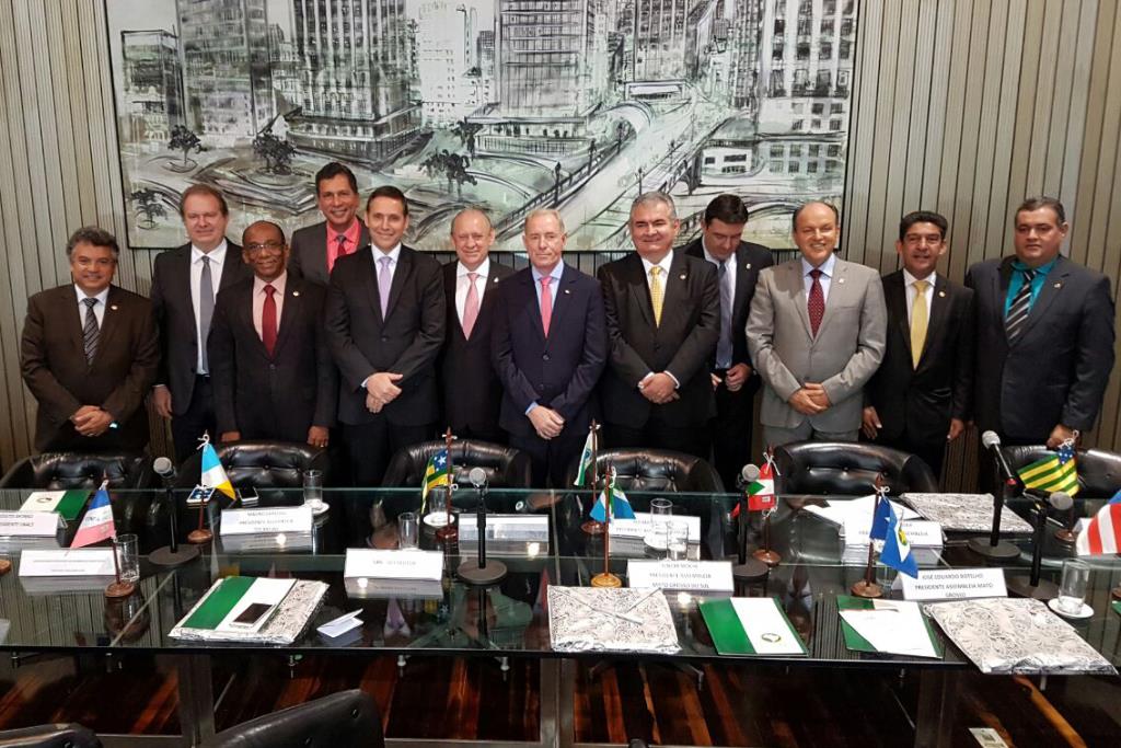 Imagem: Colegiado de Presidentes da União Nacional dos Legislativos se reuniu em São Paulo