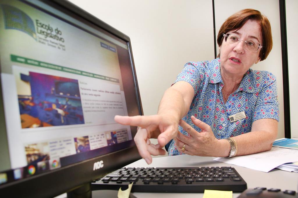 Imagem: Cheila detalhou as ações da Escola do Legislativo previstas para este ano