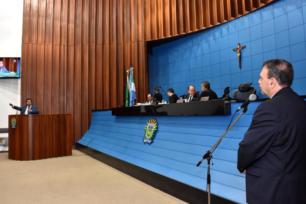 Imagem: Deputados debateram a PEC 01/2017, de autoria do Poder Executivo