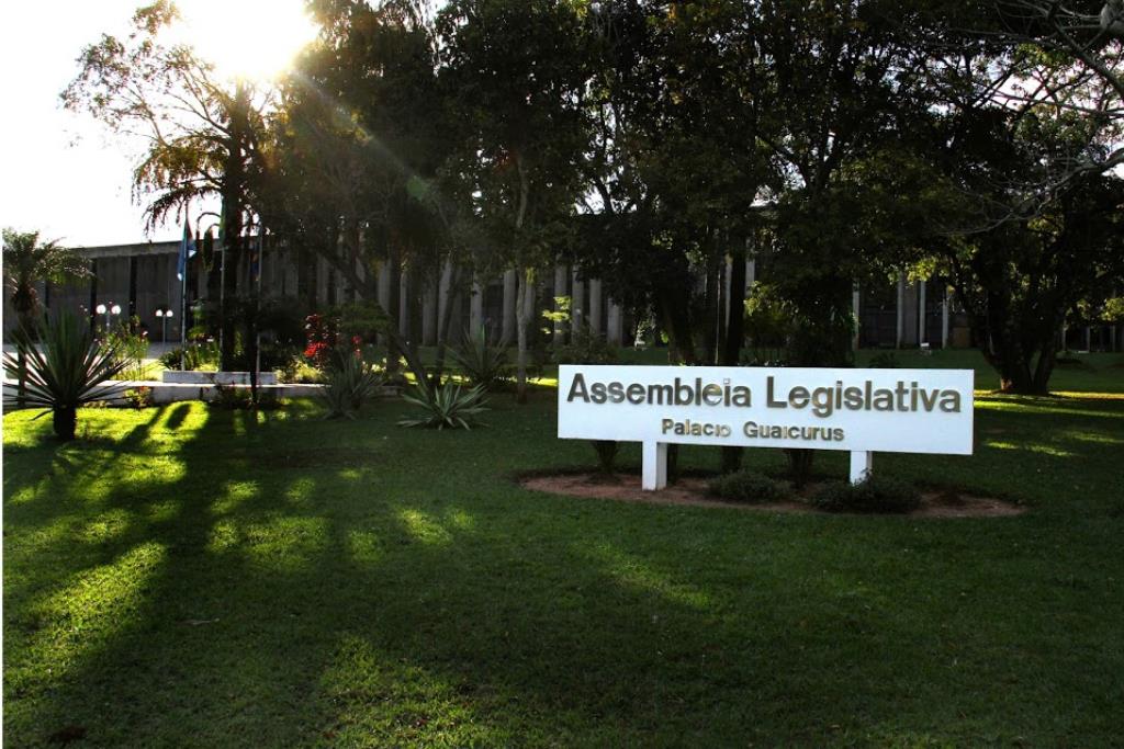 Imagem: A Assembleia Legislativa tem sua sede no Palácio Guaicurus, no Parque dos Poderes