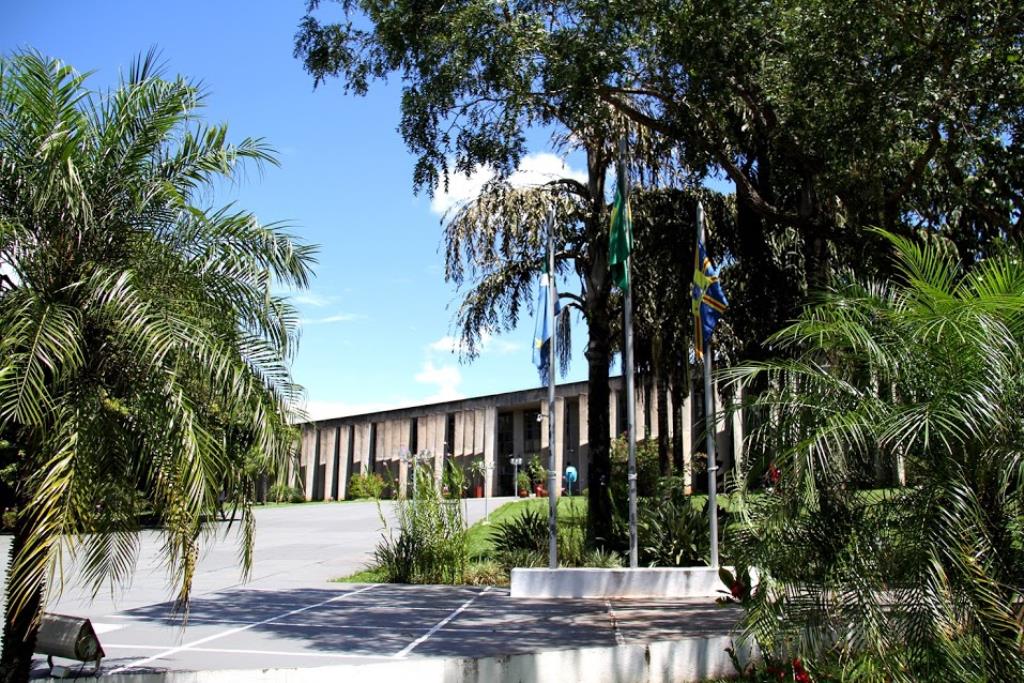 Imagem: A Assembleia Legislativa tem sua sede no Palácio Guaicurus, no Parque dos Poderes