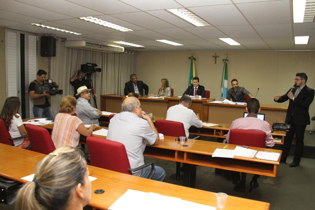 Imagem: Reunião da Frente Parlamentar da Pessoa Idosa debate anteprojetos