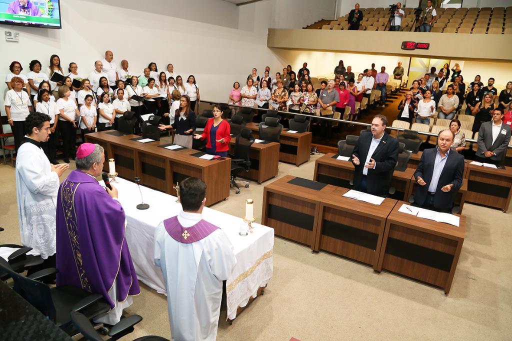 Imagem: Os servidores da Assembleia celebram a quinta semana da Quaresma