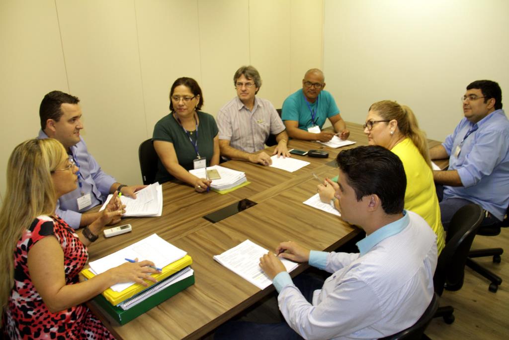 Imagem: A Comissão Especial reuniu-se nesta sexta-feira na Assembleia Legislativa