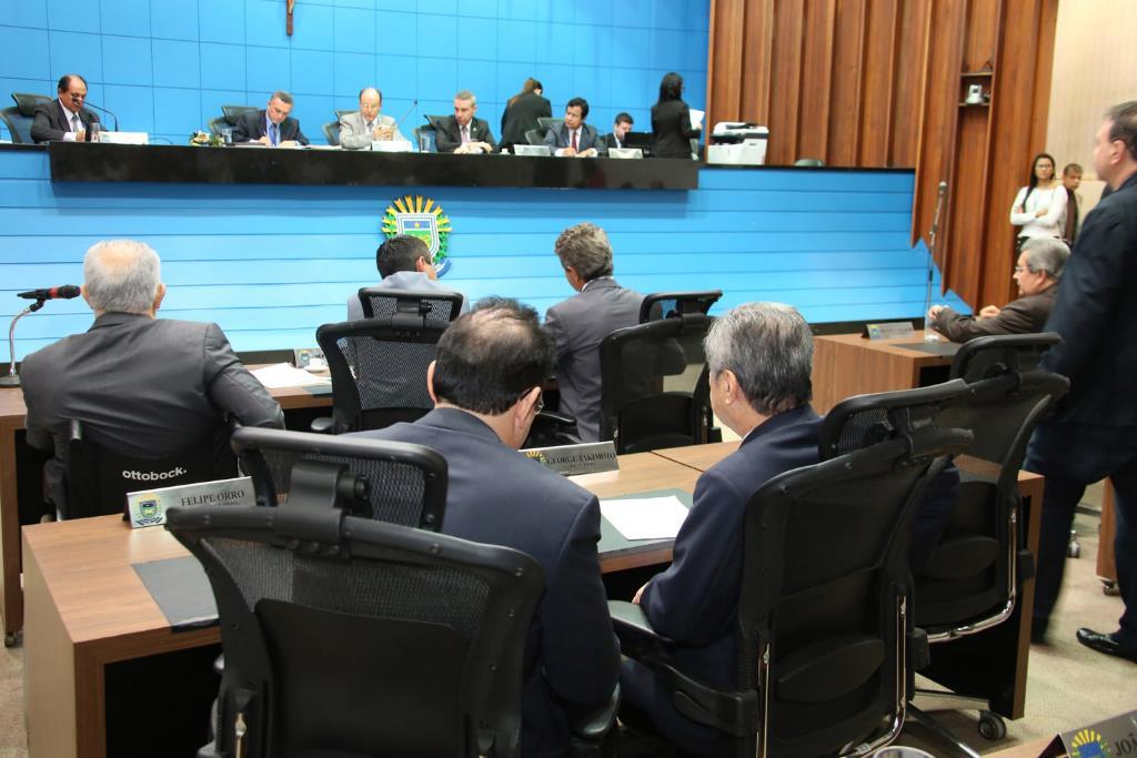 Imagem: Deputados aprovaram cinco projetos de lei na última sessão da semana