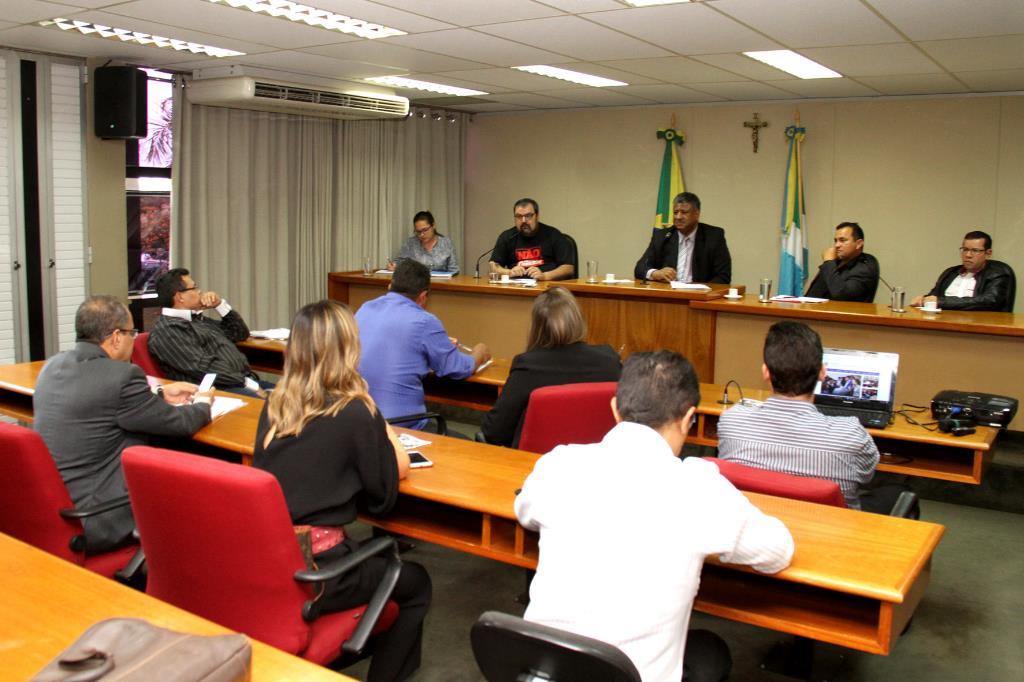 Imagem: A reunião foi realizada no plenarinho da Assembleia Legislativa