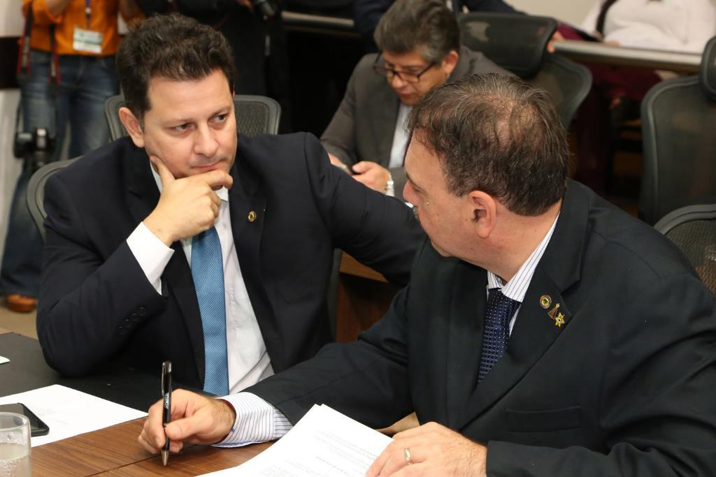 Imagem: Renato Câmara incluiu a Festa da Padroeira Santa Luzia. Paulo Siufi inseriu a Feira da Bolívia