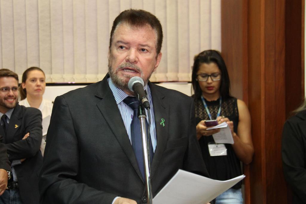 Imagem: O autor da medalha é o deputado Maurício Picarelli